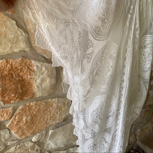 The Sayulita Kaftan Coverup - Picture 7 of 8